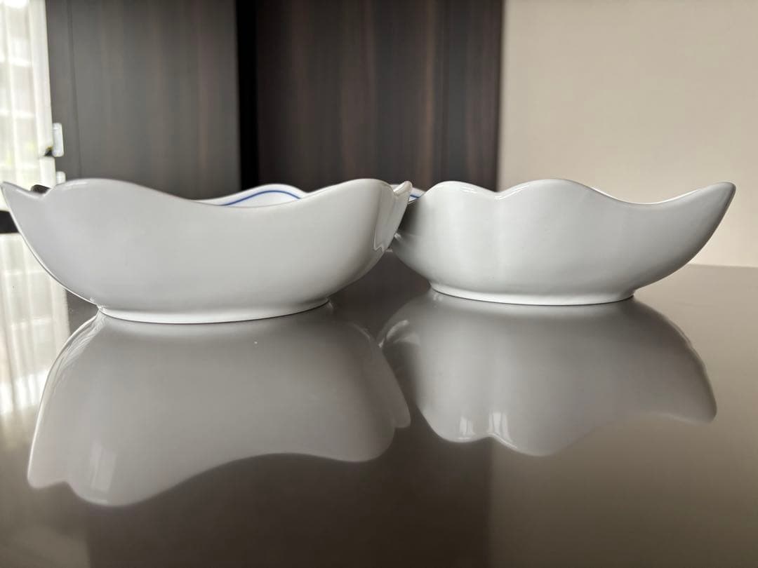 未使用　チェコ カールスバード　ブルーオニオン 角深鉢　２枚