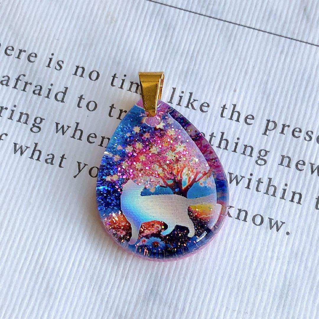 ⭐️ワン⭐️No.1830 レジン ペンダントトップ 猫 ねこ ネコ ♡