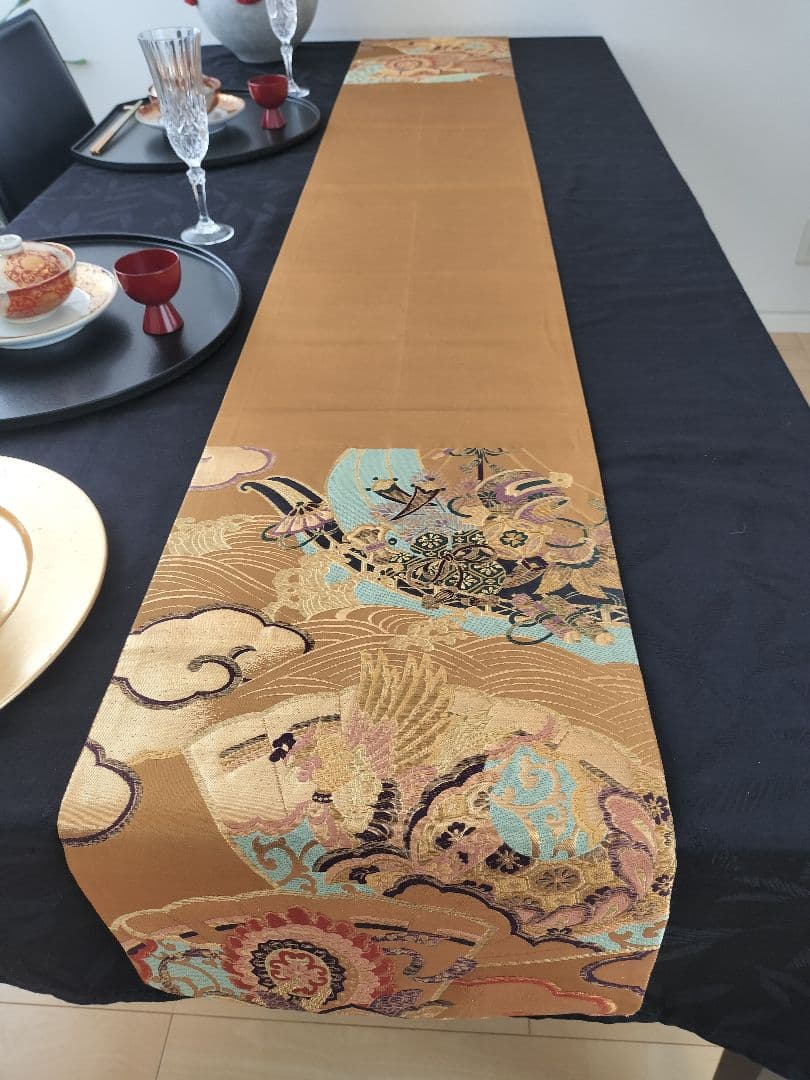 A877★宝船‼️豪華刺繍‼️テーブルランナー2m15cm