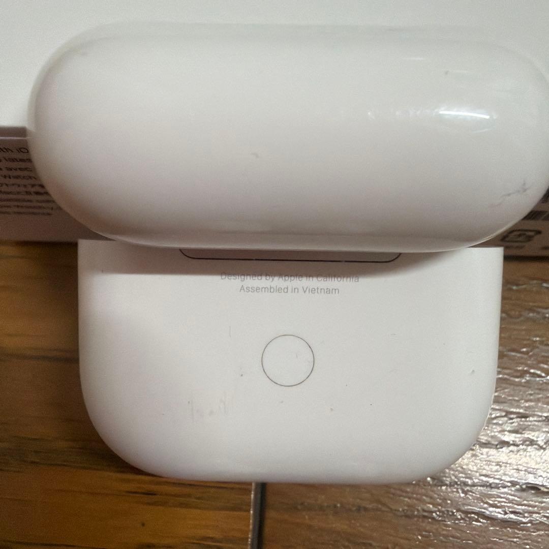 中古品 AirPods本体 第3世代 ホワイト