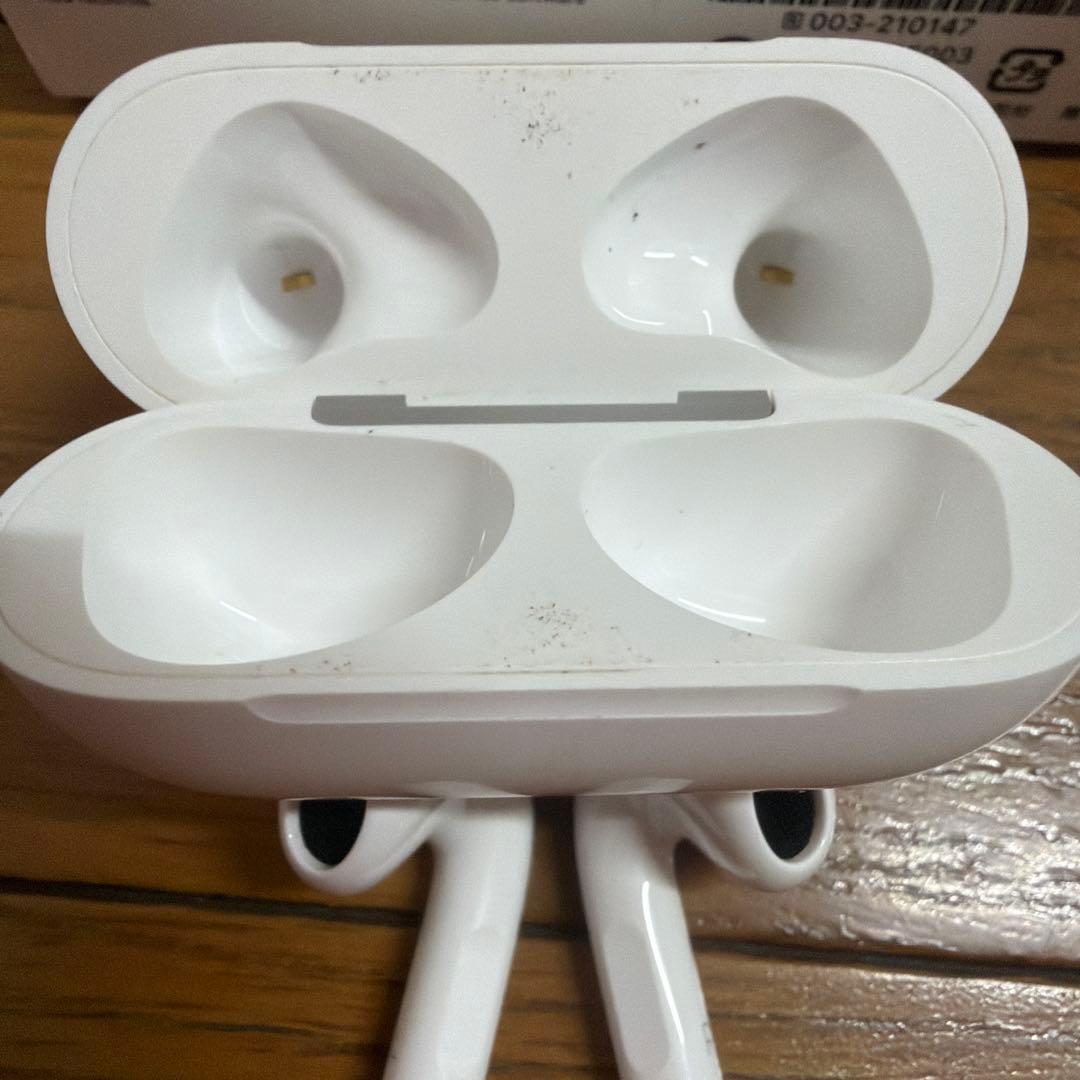 中古品 AirPods本体 第3世代 ホワイト