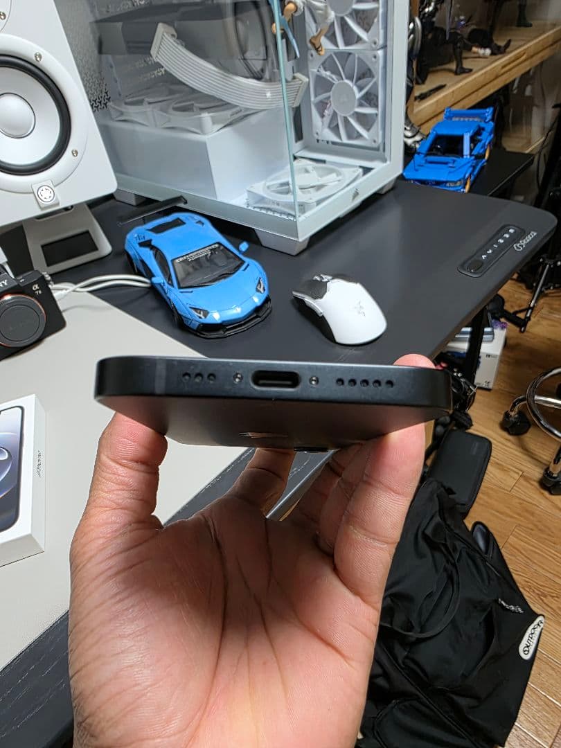 Apple iPhone 16e 128GB ブラックSim Free