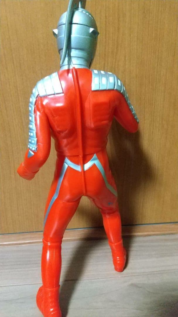 ウルトラマン　ウルトラセブンフィギュア　２体セット