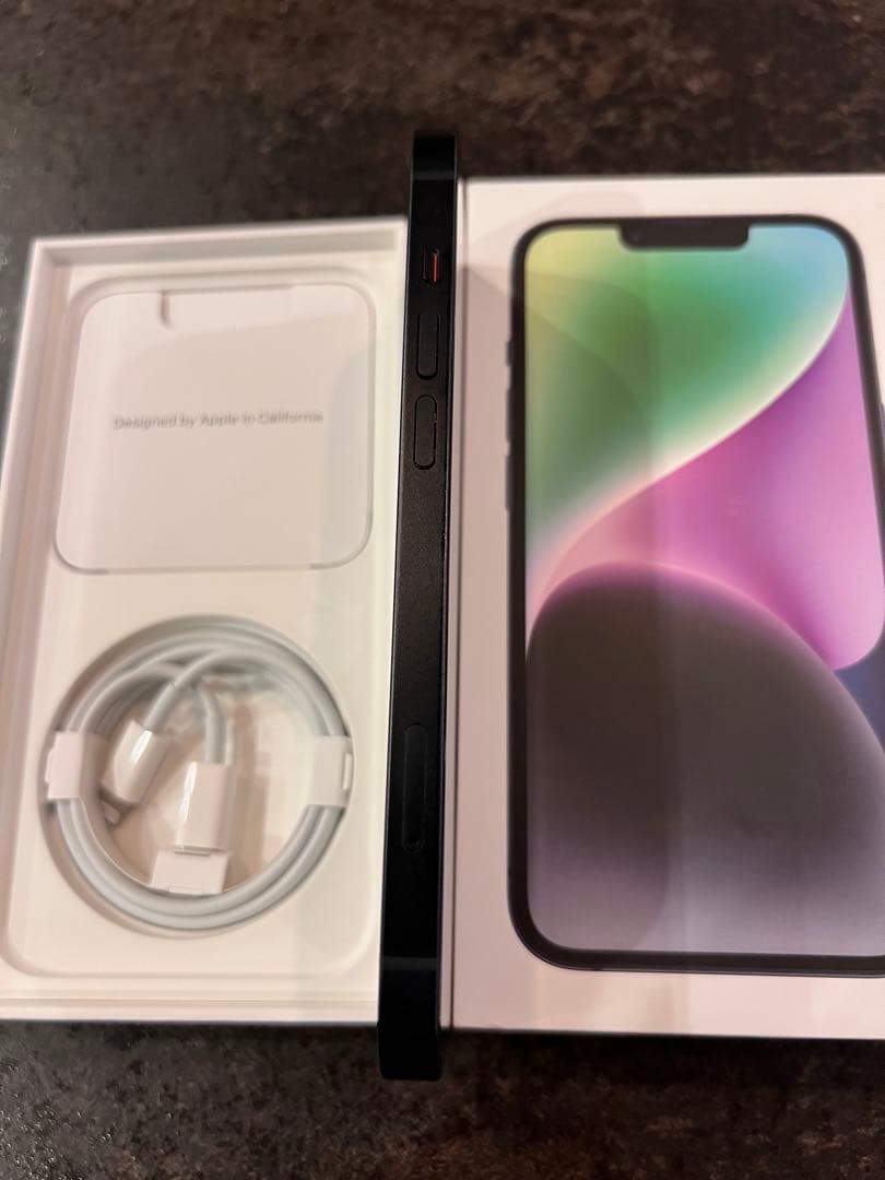 iPhone 14 128GB ミッドナイト （黒）未使用充電ケーブル付き