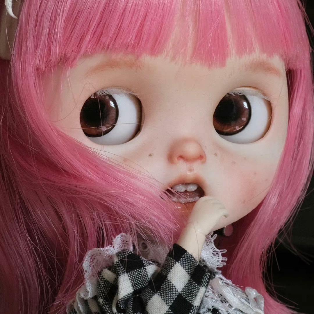 カスタムブライス 作家様 ドール 人形 悪戯っ子 かわいい 幼い きれい