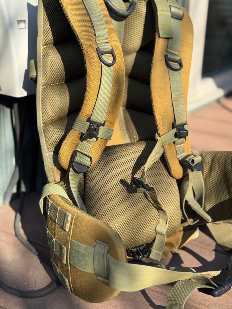 Eberlestock スナイパーライフル用バックパック