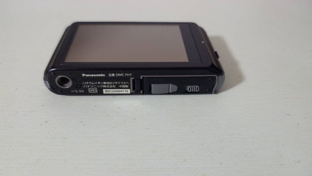 美品 Panasonic パナソニック LUMIX DMC-FH7 デジカメ