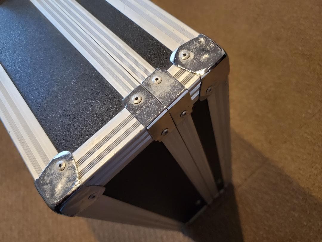 【KORG 01/Wなど】シンセサイザー 電子ピアノ用ハードケース 鍵付