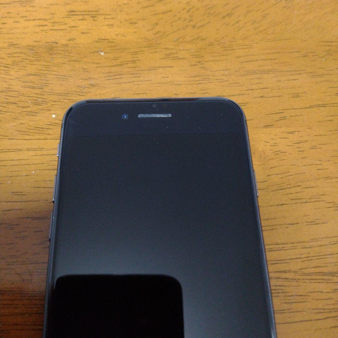 Apple iPhone 8 64GB 化粧箱・付属品付き