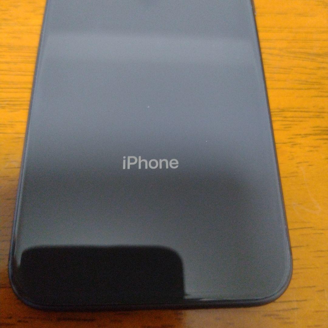 Apple iPhone 8 64GB 化粧箱・付属品付き