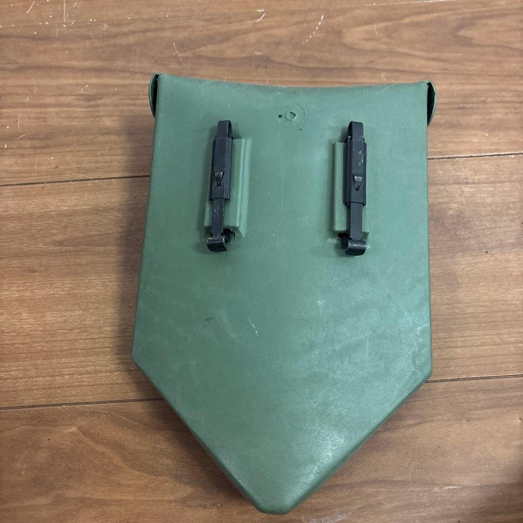 米軍　実物　US フォールディングショベル　折り畳みスコップ ケース付き ④