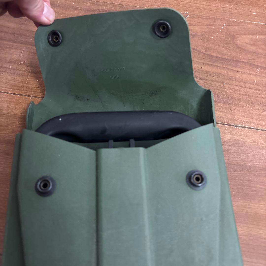 米軍　実物　US フォールディングショベル　折り畳みスコップ ケース付き ④