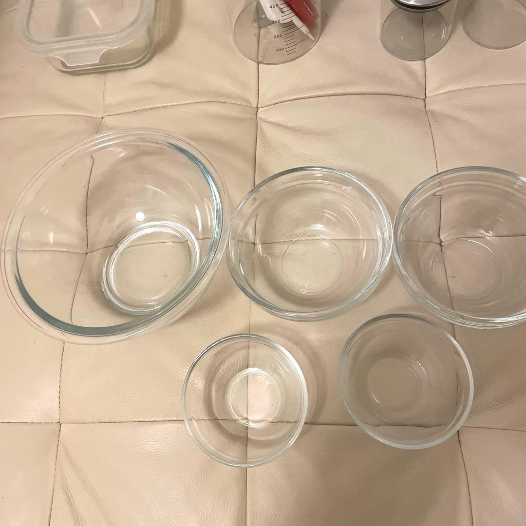 キッチンツール　まとめ売り　ガラスボウル/水切りカゴ/シリコン型等