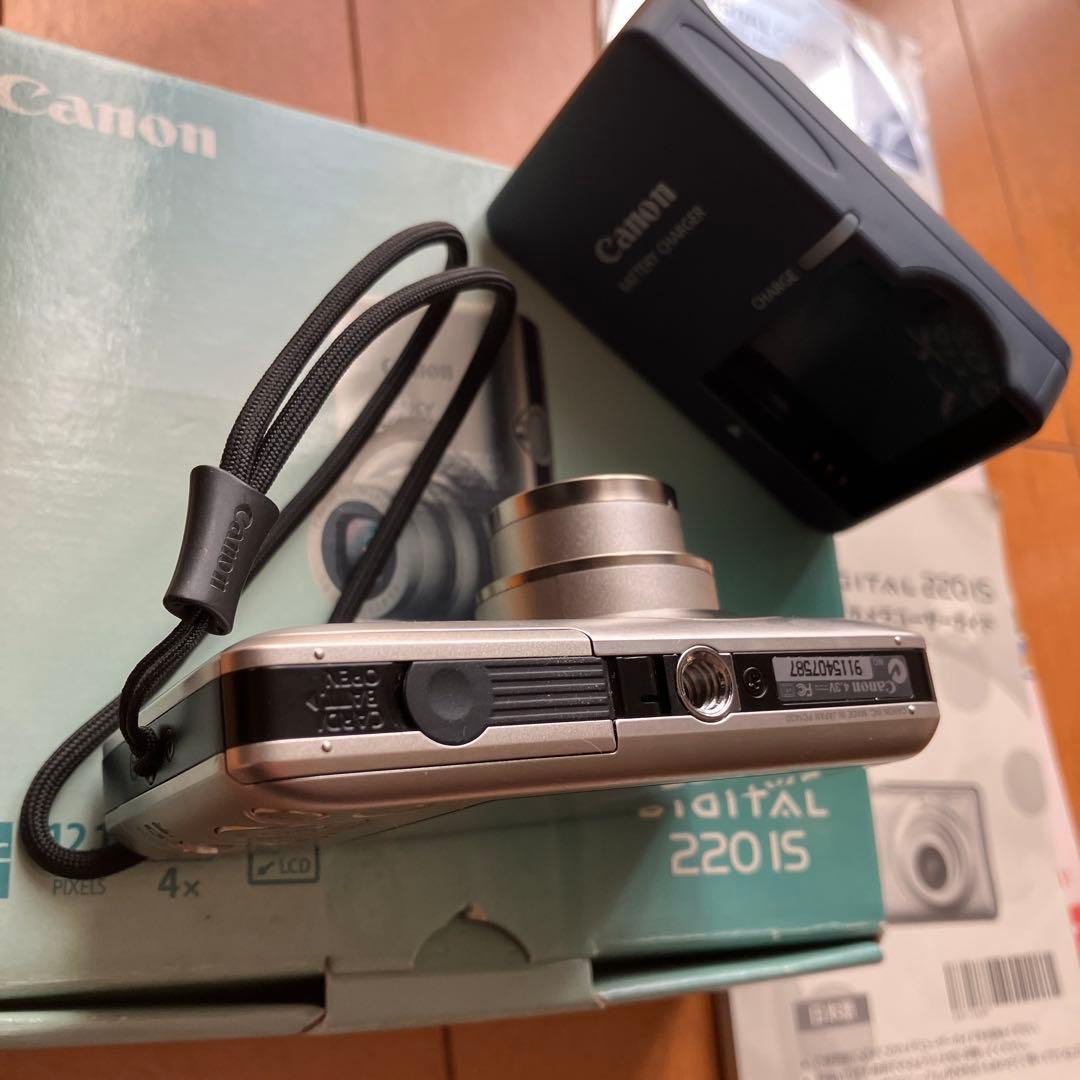 Canon IXY DIGITAL 220 IS 本体　キャノン　コンデジ