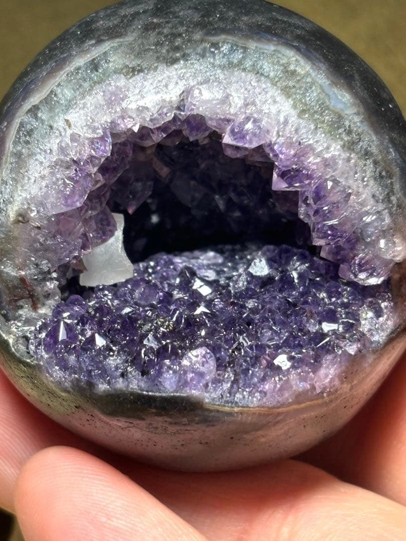 【福を呼び込む笑口】ブラジル産 アメジスト 笑口スフィア 49.4mm（新品）