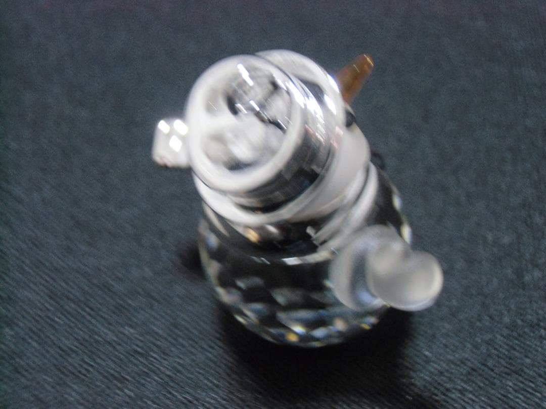 SWAROVSKI 雪だるま クリスタル置物　A042