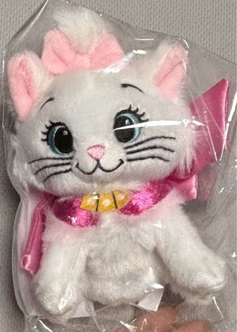 ハッピーくじDisney にゃん・にゃん・にゃん B賞ぬいぐるみチャームセット
