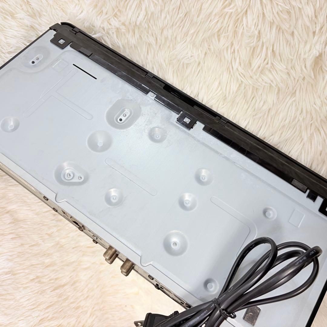 東芝 レグザ 3番組同時録画 1TB ブルーレイレコーダー DBR-T350