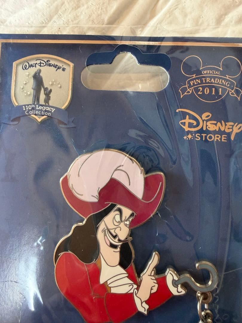 フック船長 110周年レガシーコレクション ピンバッジ