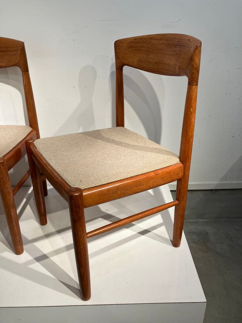 北欧、ヴィンテージチェア2脚セット、アクタス、北欧デザイン、レトロ、ウェグナー