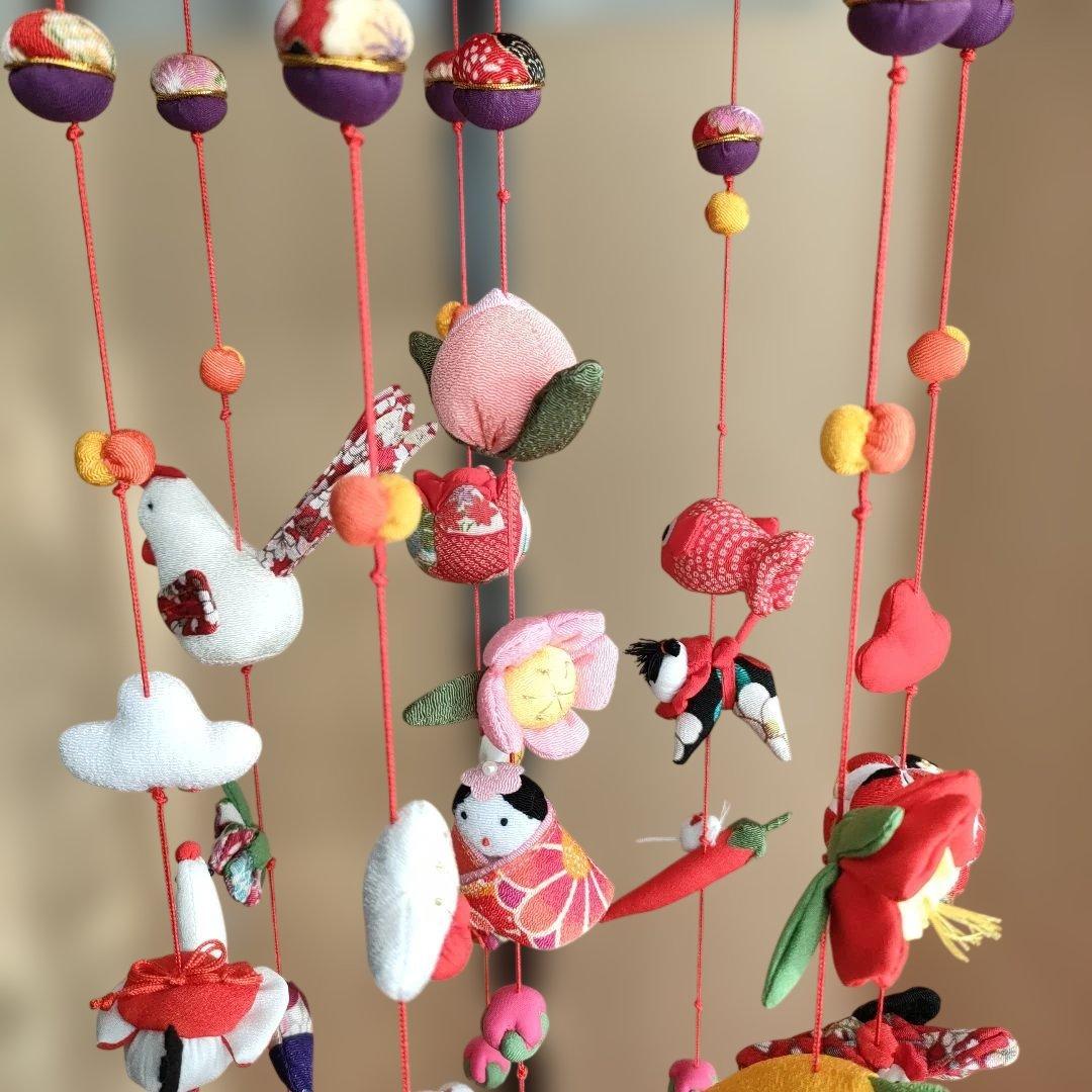 ひな祭り 吊るし飾り吊るし雛(みやび) 赤　高さ(80cm)　　　未使用品