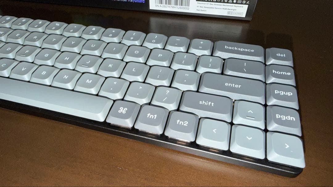 極美品 Keychron K7 Max ホットスワップ RGBライト