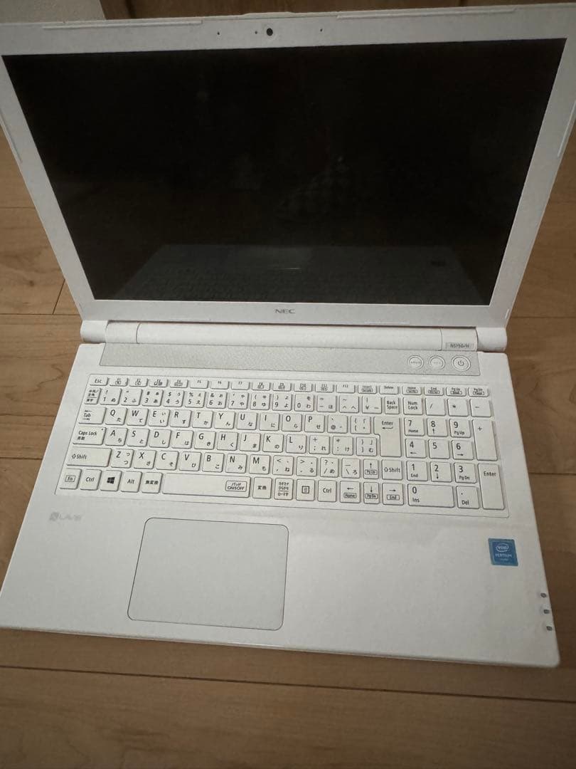 NEC LAVIE NS150/Hノートパソコン　ホワイト