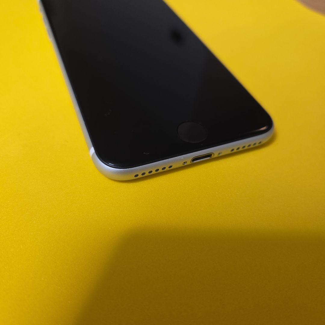 Apple iPhone SE2 SE (第2世代) 128GB　④
