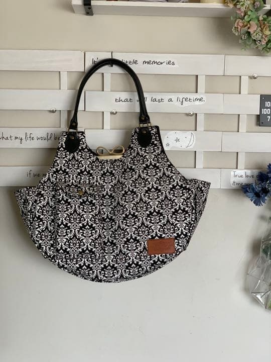ダマスク柄洋ナシ型あおりがま口バッグ ハンドメイド