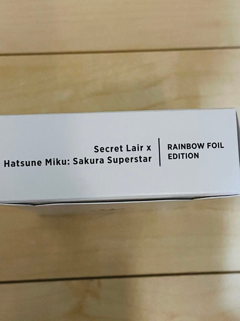 初音ミク　春　シークレットレイヤー　日　foil MTG