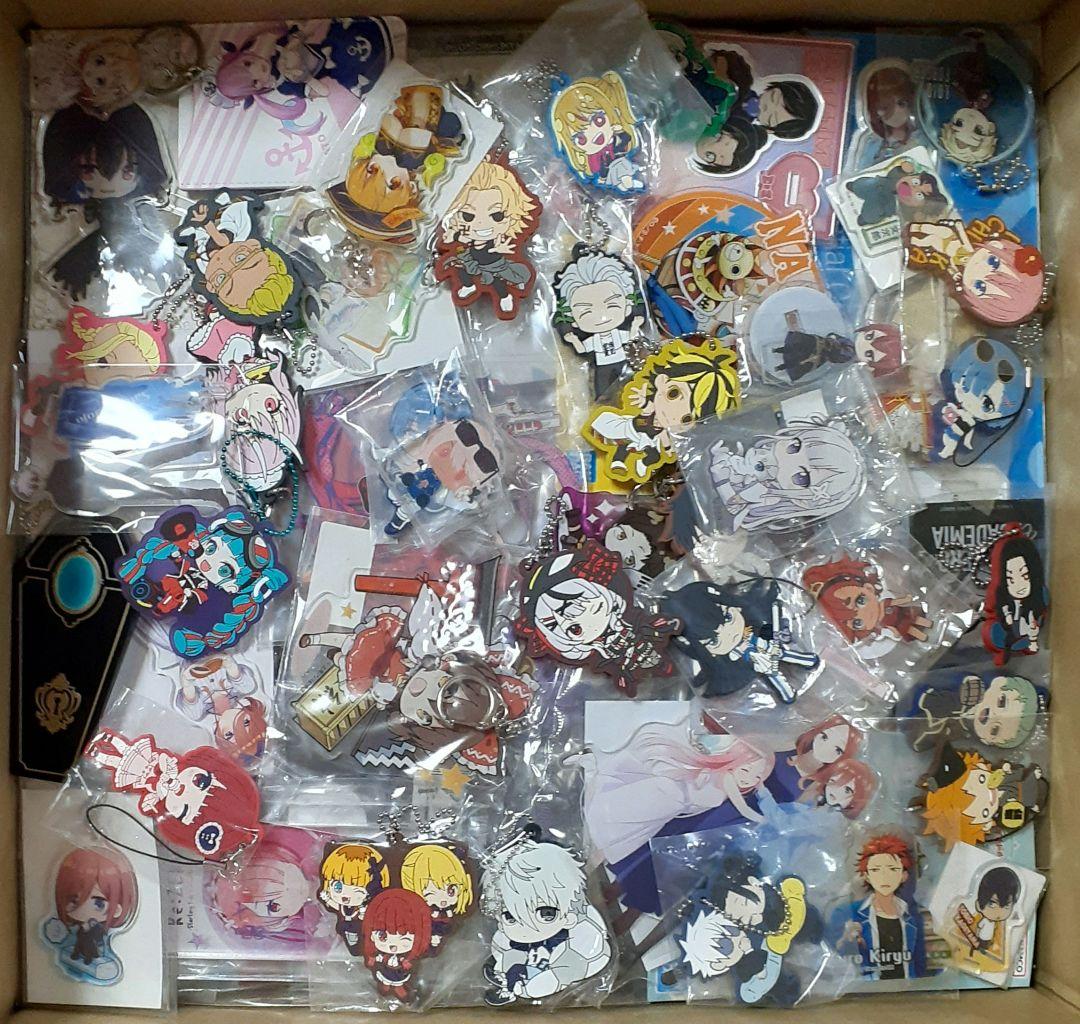 アニメ キャラクター 小物 グッズ 大量 まとめ売り 1000点