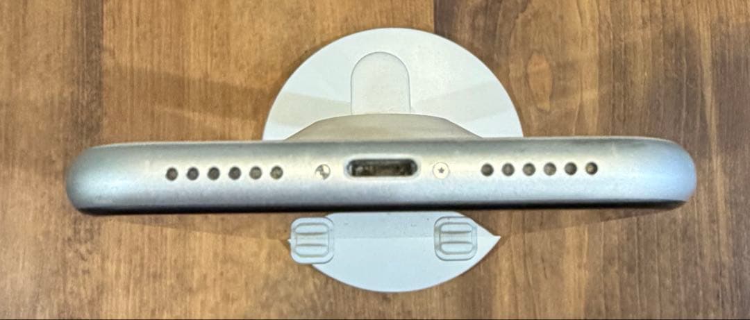 【美品】Apple iPhone XR ホワイト　64G