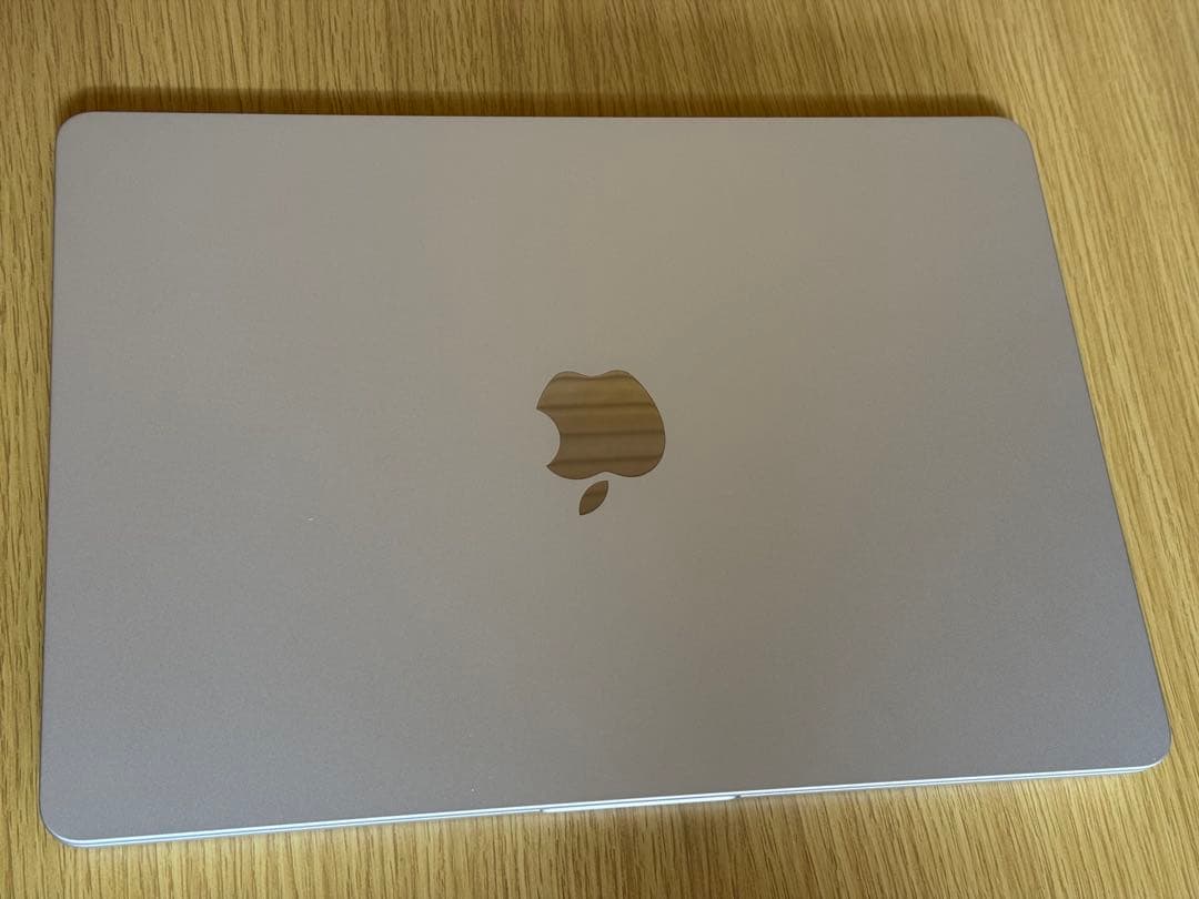 Apple MacBook Air シルバー