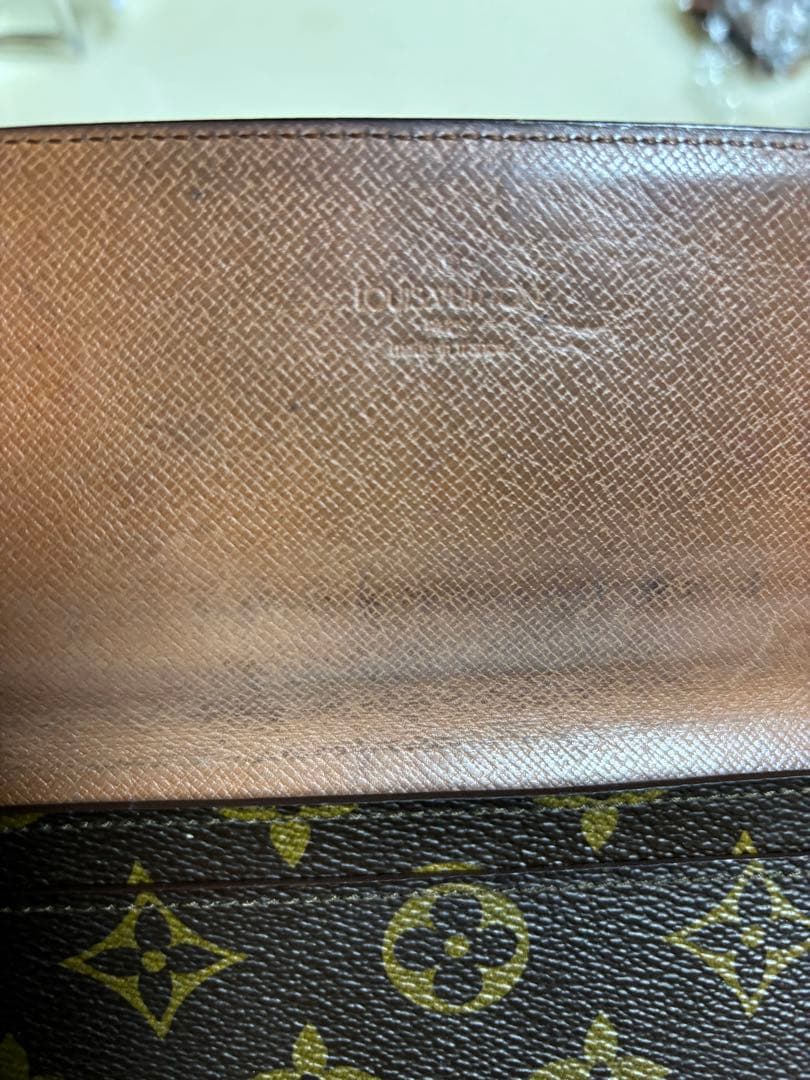Louis Vuitton モノグラム財布