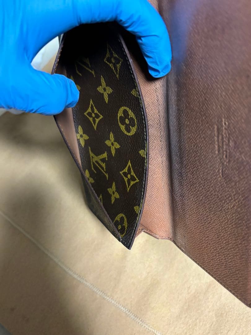Louis Vuitton モノグラム財布