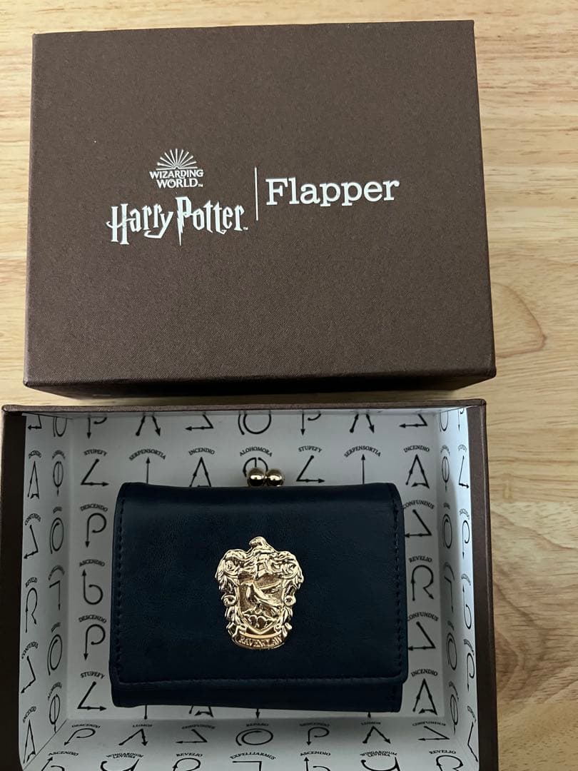 Harry Potter×Flapperホグワーツエンブレムミニウォレット