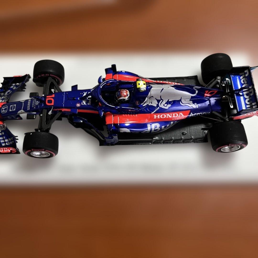 トロ・ロッソ STR13 ミニカー