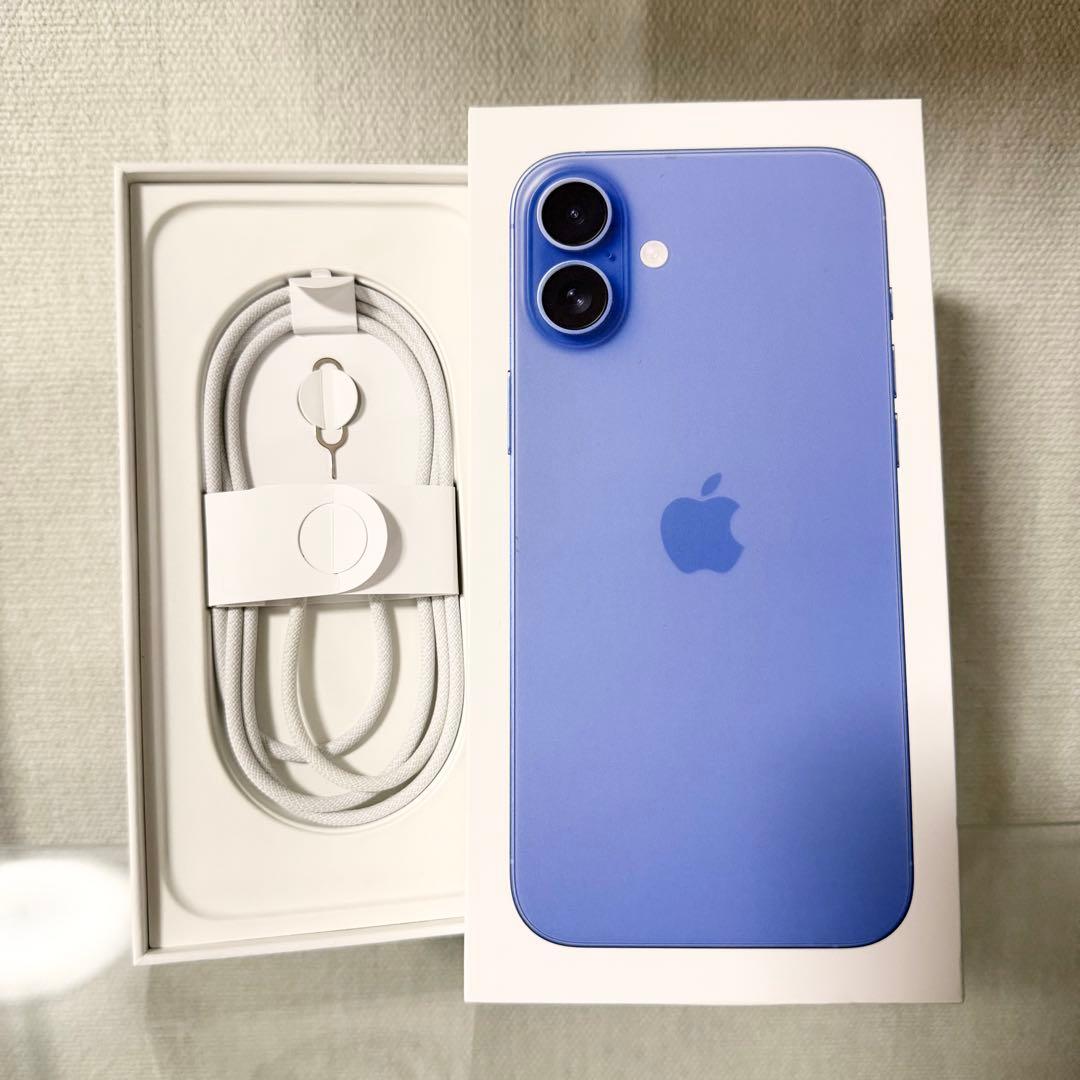 【美品】iPhone16 Plus 256GB（SIMフリー）