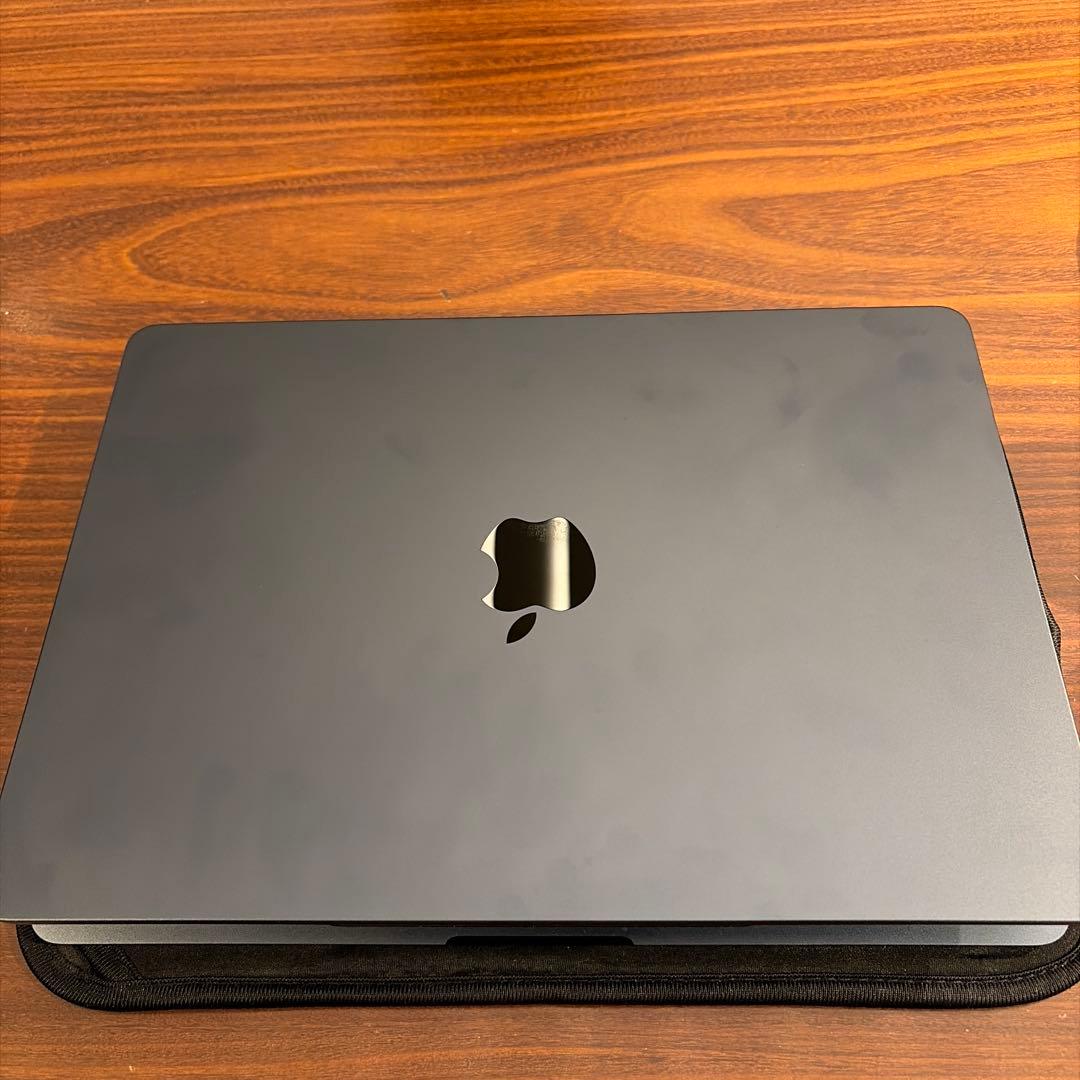 Apple MacBook Air M4 24GBスペースグレー