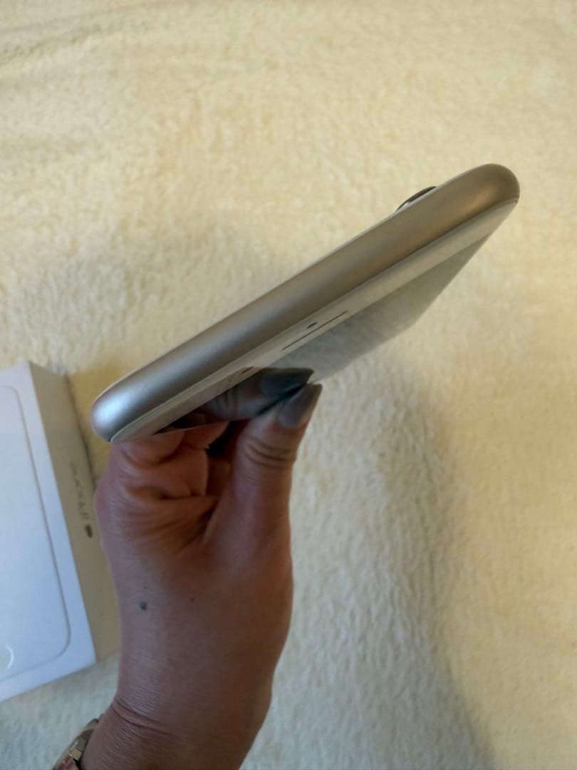 Apple iPhone6 128GB ゴールド 本体