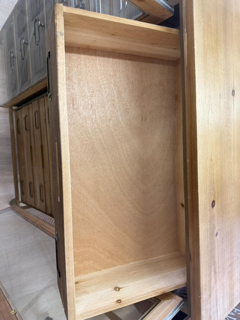 天然木　スチール　キャビネット　インダストリアル　チェスト　引出　レトロ　棚