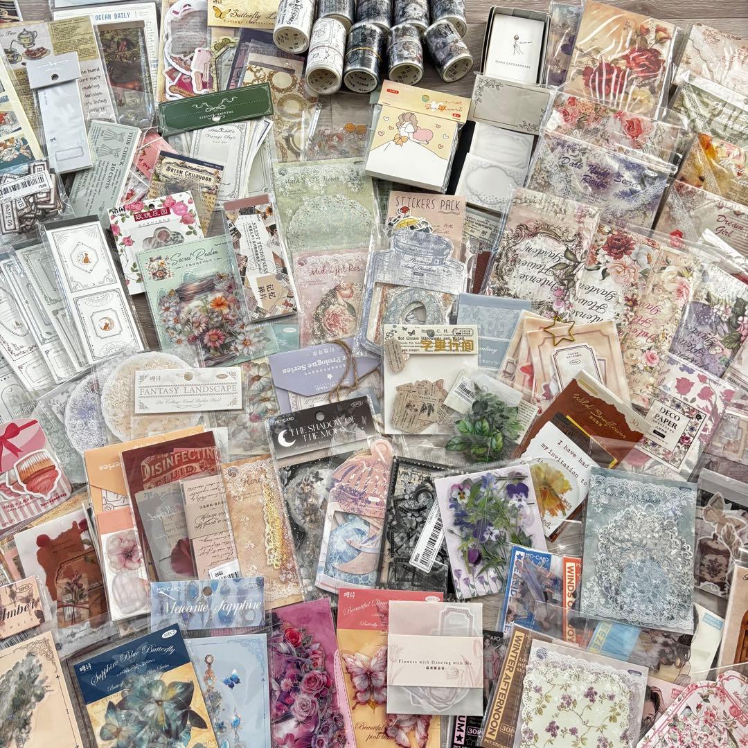 紙物 コラージュ素材 大量まとめ売り‼️ 海外紙物