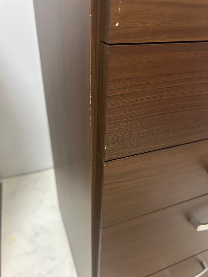 キャスター付きワゴン おおよそ幅45㌢✖︎奥行45㌢✖︎高さ85㌢