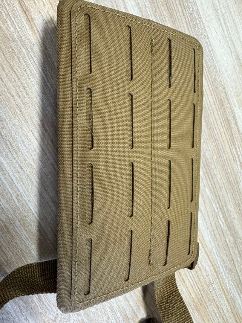 Juggernaut Case Pack PALS バックパック用アクセサリー