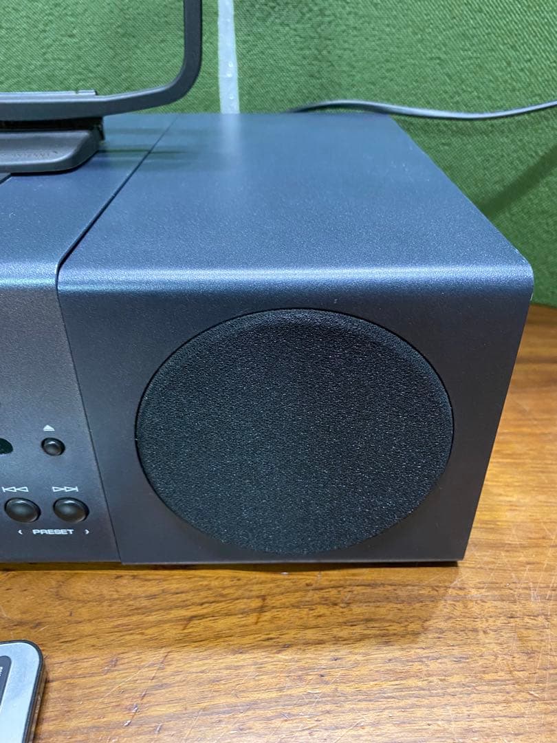 美品　YAMAHA MCR-B142 CDプレイヤー　ミニコンポ