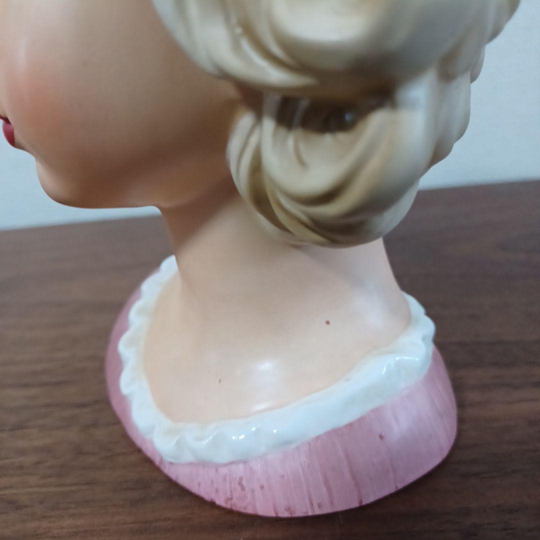 ビンテージ レディヘッドベース 陶器製置物花瓶　ピンクのドレスに同色リボン付帽子