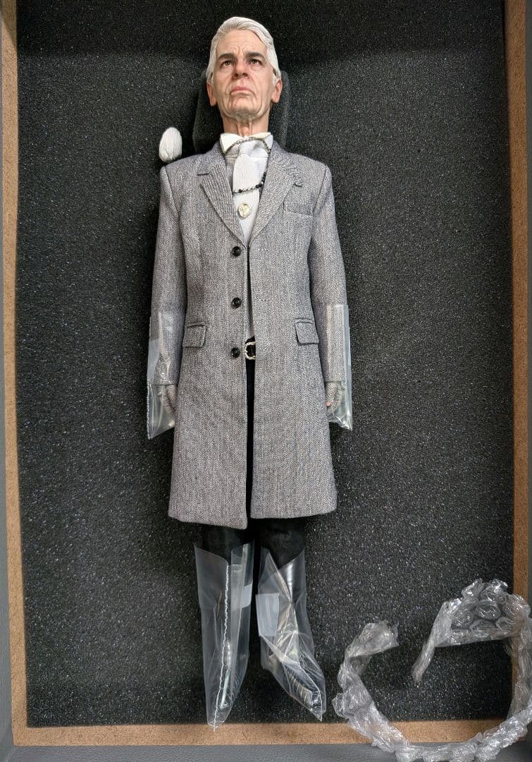 shumi arts Karl Lagerfeld カール・ラガーフェルド