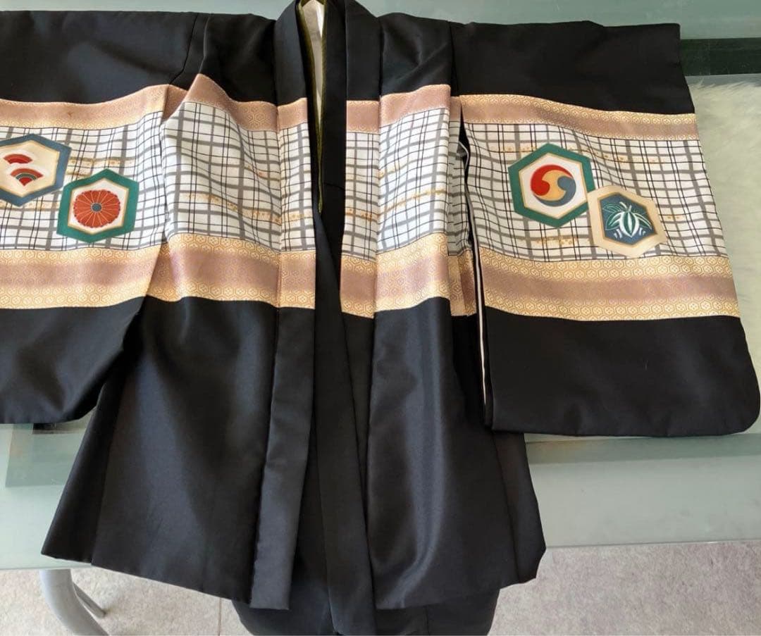 最終大幅値下げセール。七五三用 黒の和服セット