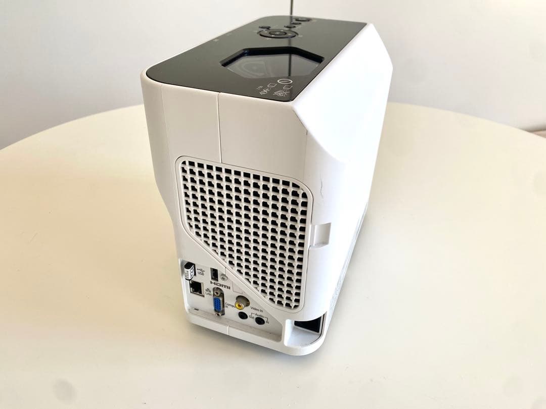 リコー 超単焦点 プロジェクター RICOH PJWX4152NI 黒い影あり