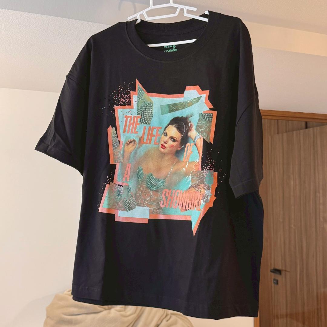 【新品未使用】Showgirl Taylor Swift Tシャツ Lサイズ